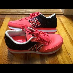 NEW!!!!! Women’s New Balance Sneakers